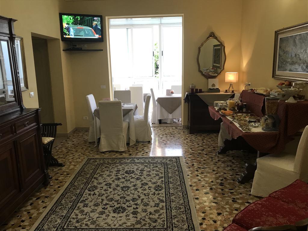 Lady Rose Bed & Breakfast Пиза Экстерьер фото